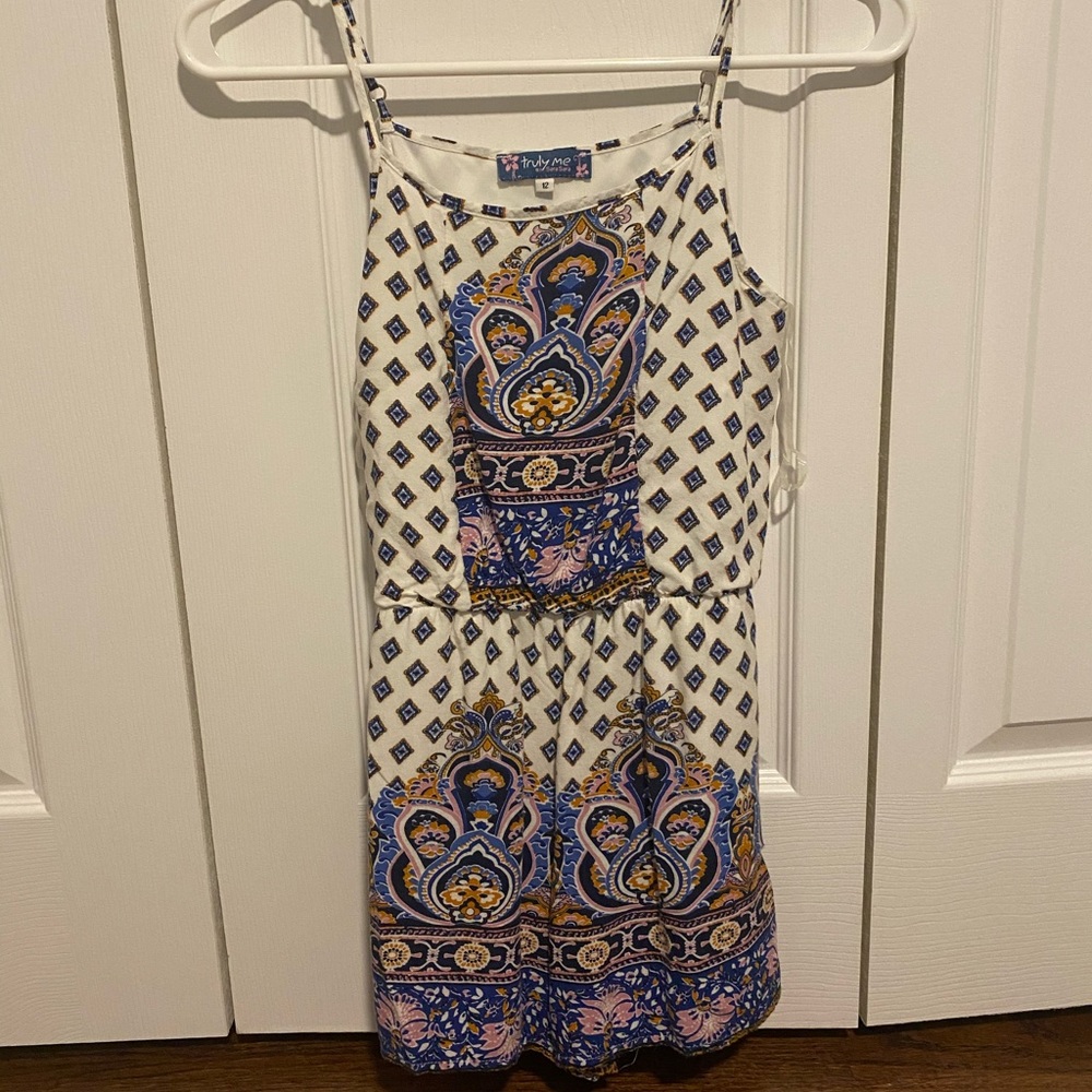 Cute comfortable jumper. Only worn once